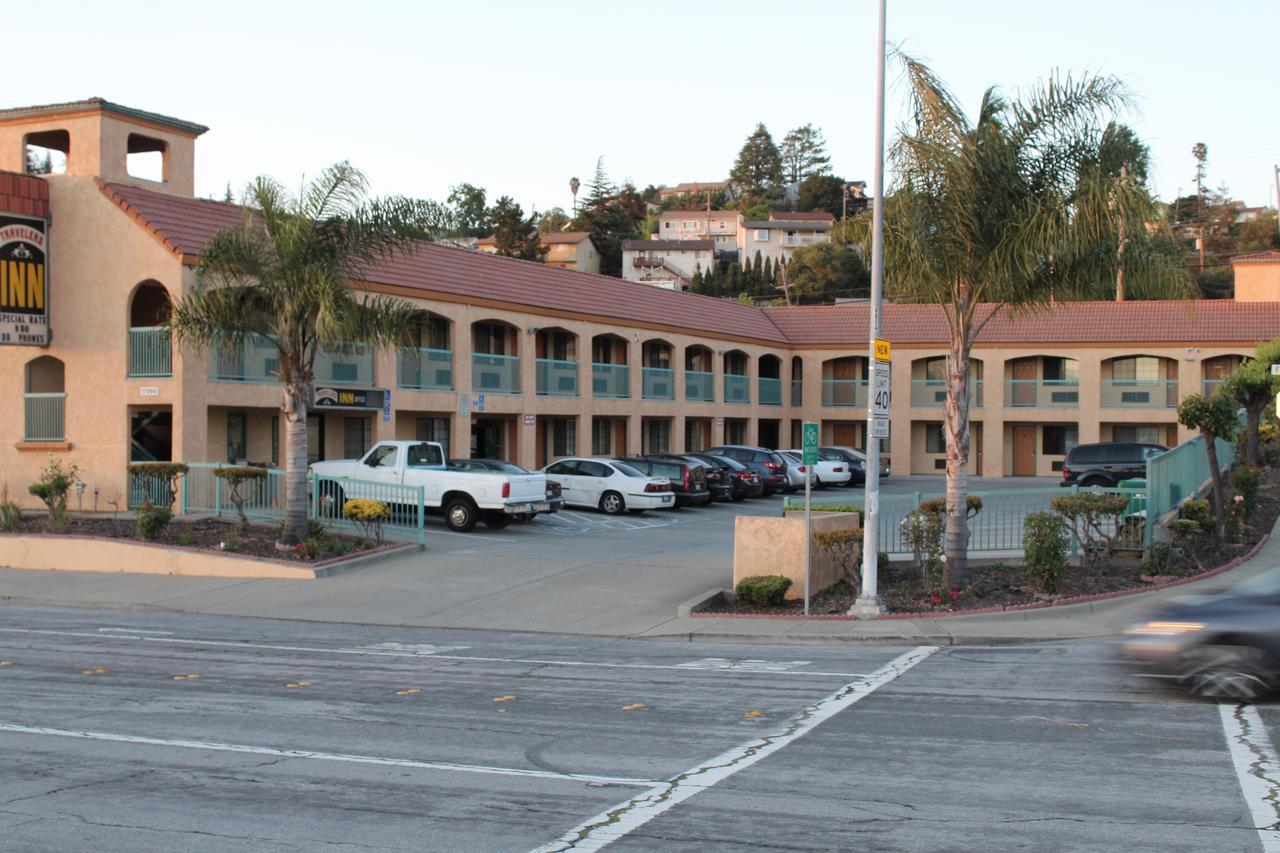 Travelers Inn Castro Valley Quarto foto